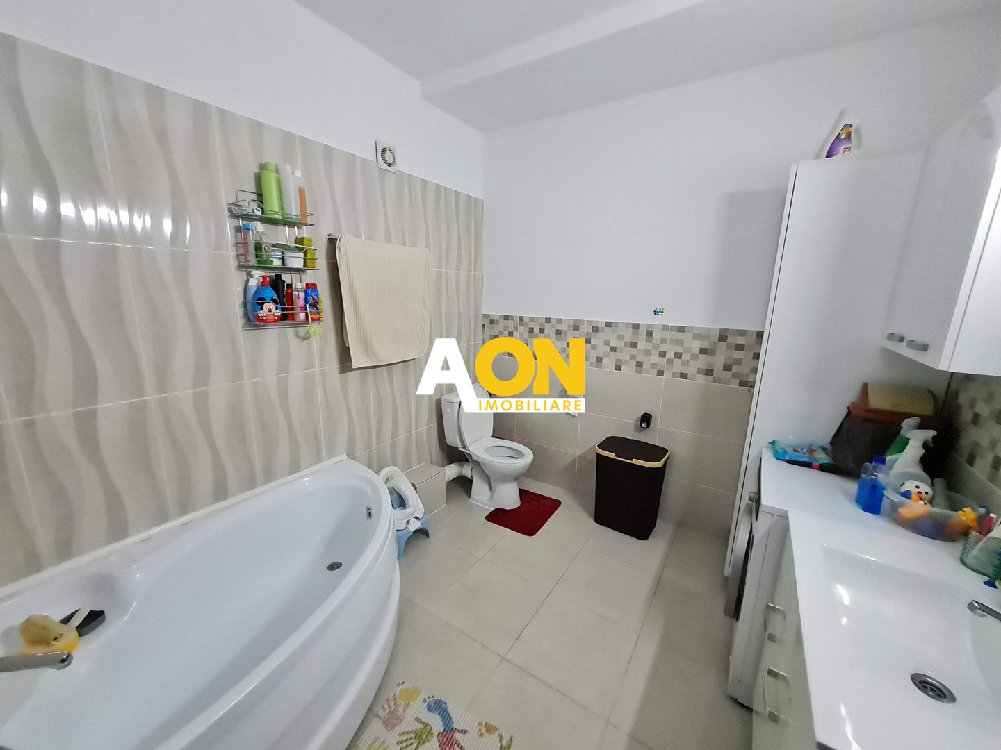 Apartament 3 Camere, 83 mp, Decomandat, Cu Garaj la Subsol - Poză 13