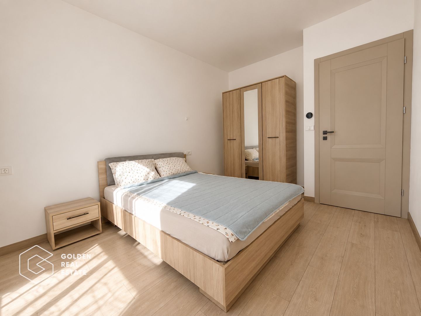 Apartament nou, complet mobilat si utilat, Adora Central - Poză 4