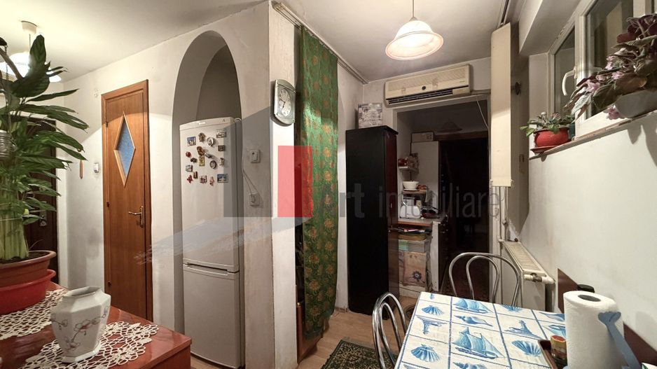 Apartament 2 camere Prelungirea Ghencea/Valea Oltului - Poză 4