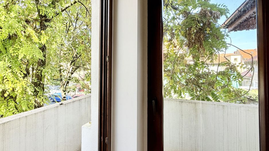 Vilă elegantă în Cotroceni – 7 camere, grădină și terasă - Poză 27