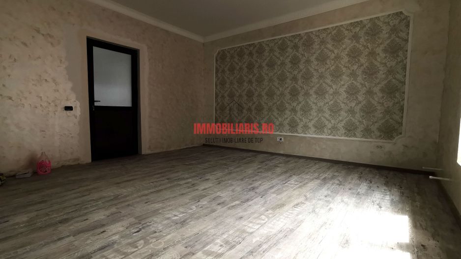 Ozana-Metrou 1 Decembrie 1918, Casa P+2+M, Prima Inchiriere - Poză 8