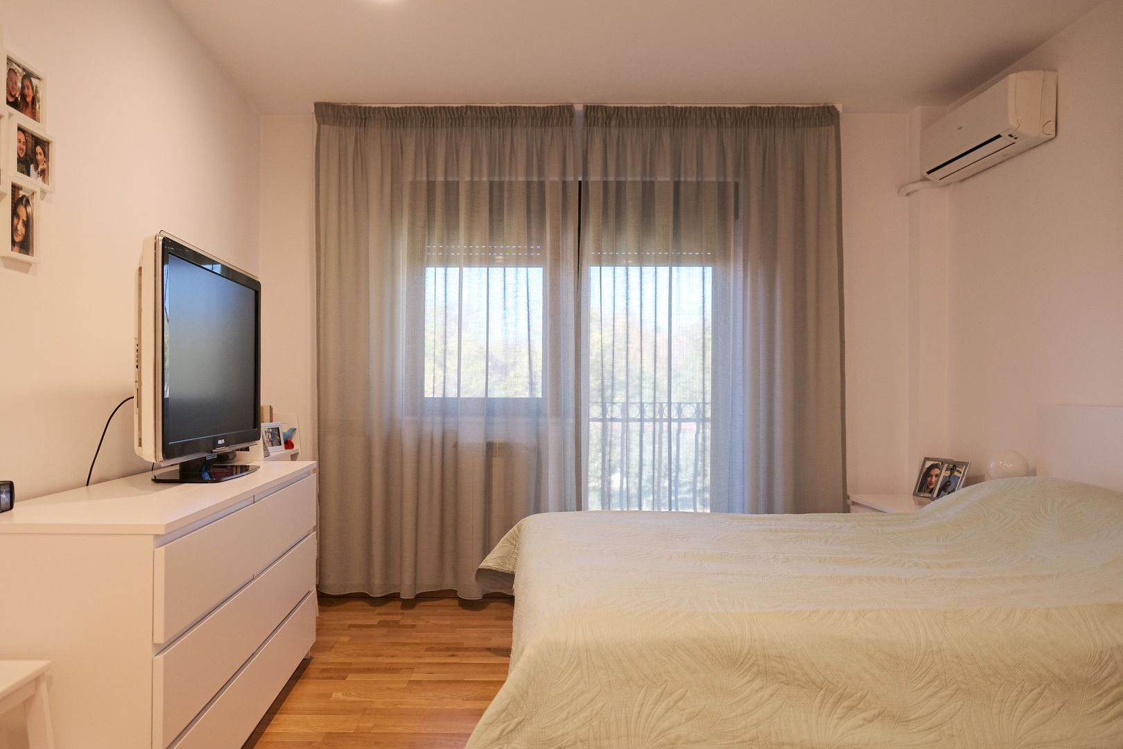 Vila tip Ranch langa Padure - Poză 9
