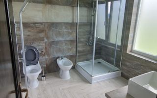 Casa Duplex de inchiriat 3 dormitoare,  zona Unirea - Poză 9