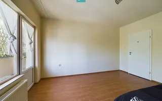 Două case în curte, la 2 minute de Shopping City - Poză 18