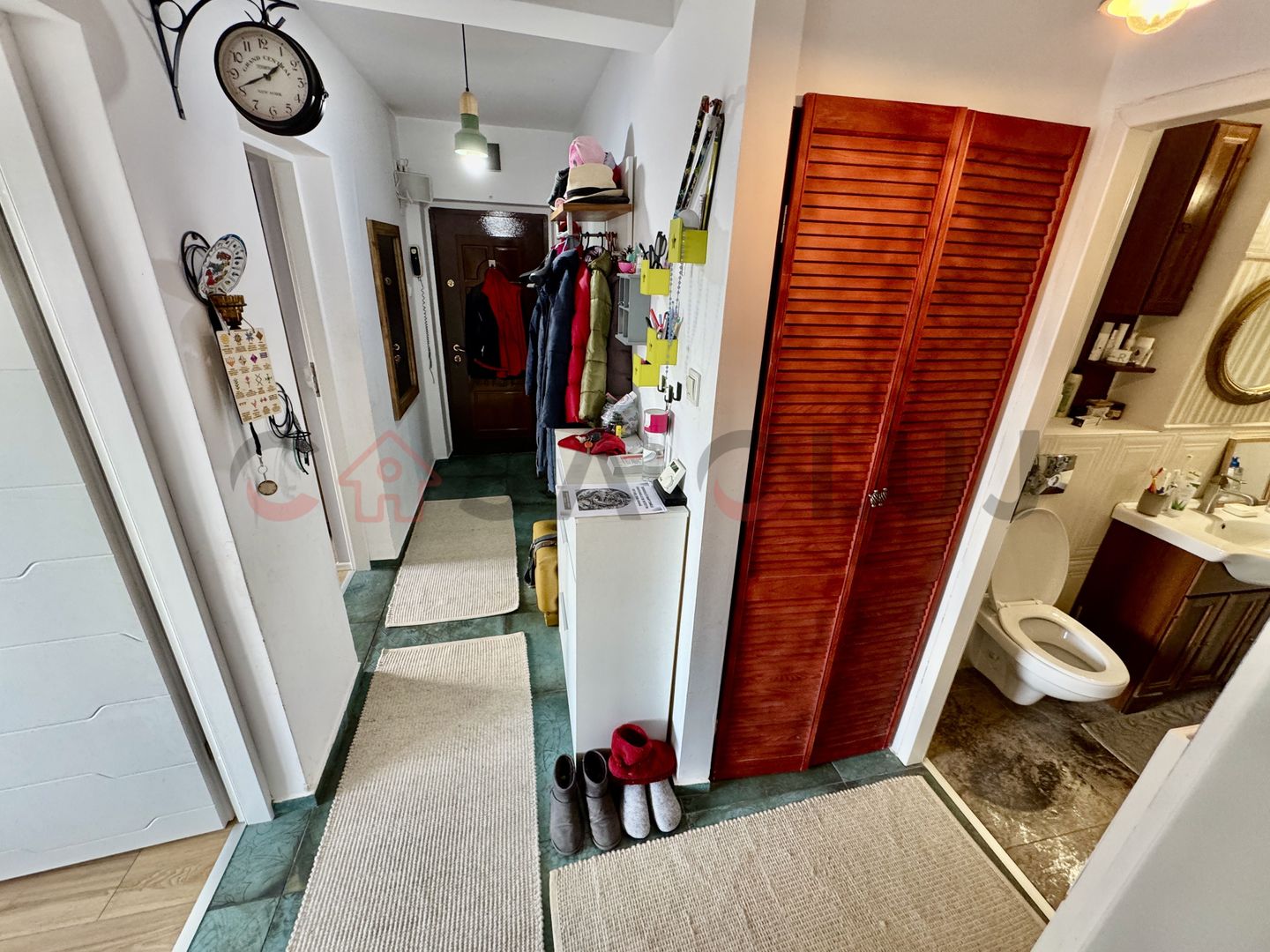 Apartament modern cu 3 camere, zona Hotel Royal ! - Poză 6