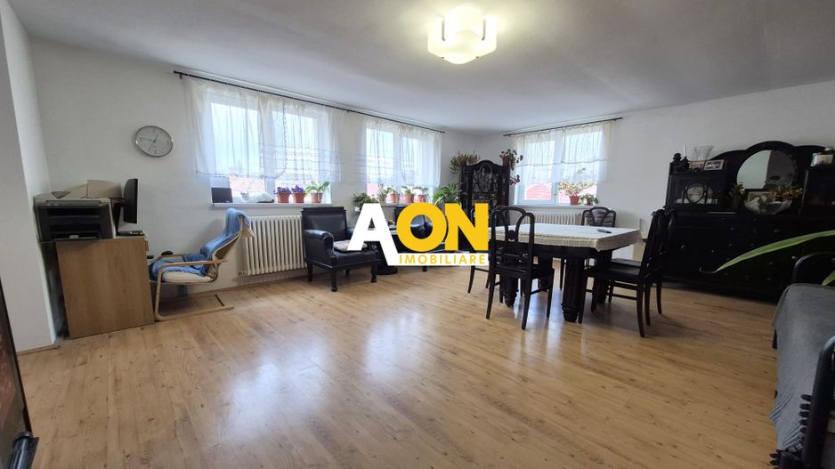 Casa 4 Camere, P+1, 195 mp, Teren 232 mp, Zona Centrala F. Buna - Poză 9