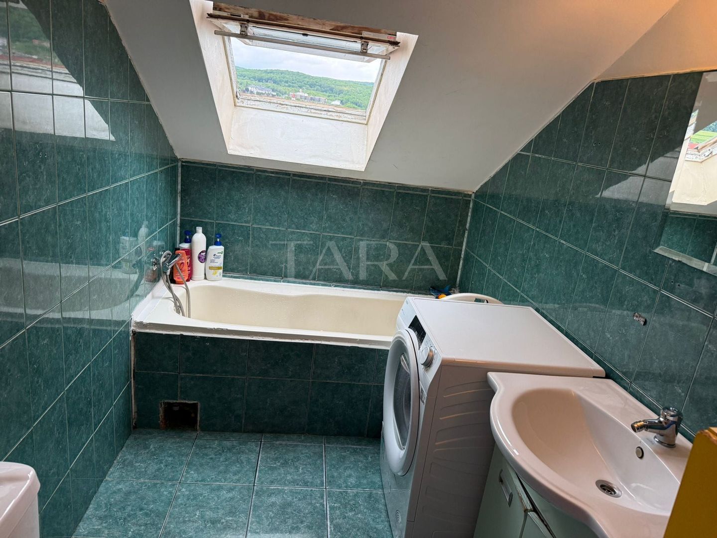 Apartament cu 2 camere, 42 mp, acces rapid la toate facilitățile. - Poză 4