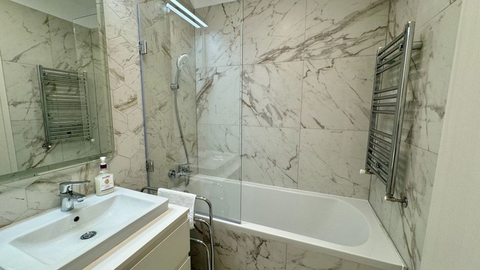 Apartament  la Isho cu vedere panoramica asupra orașului - Poză 19