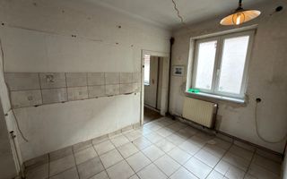 Casă de vânzare în cartierul Turnișor , Strada Livezii, Sibiu - Poză 2