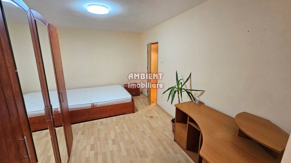 Garsoniera renovată, ETAJ 1, zona Filaturii; - Poză 3