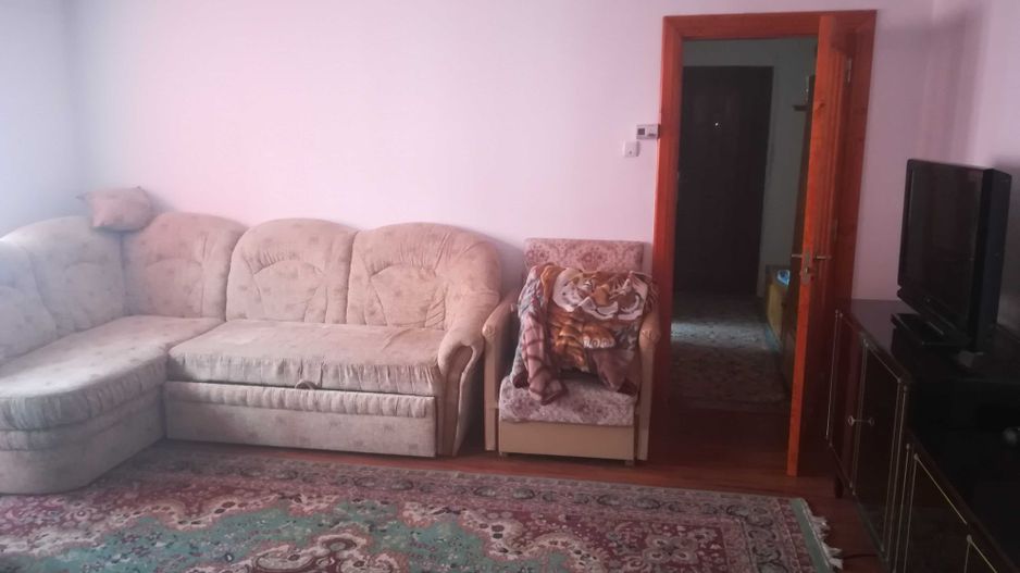 Apartament 2 camere in Micro 16 - Poză 3
