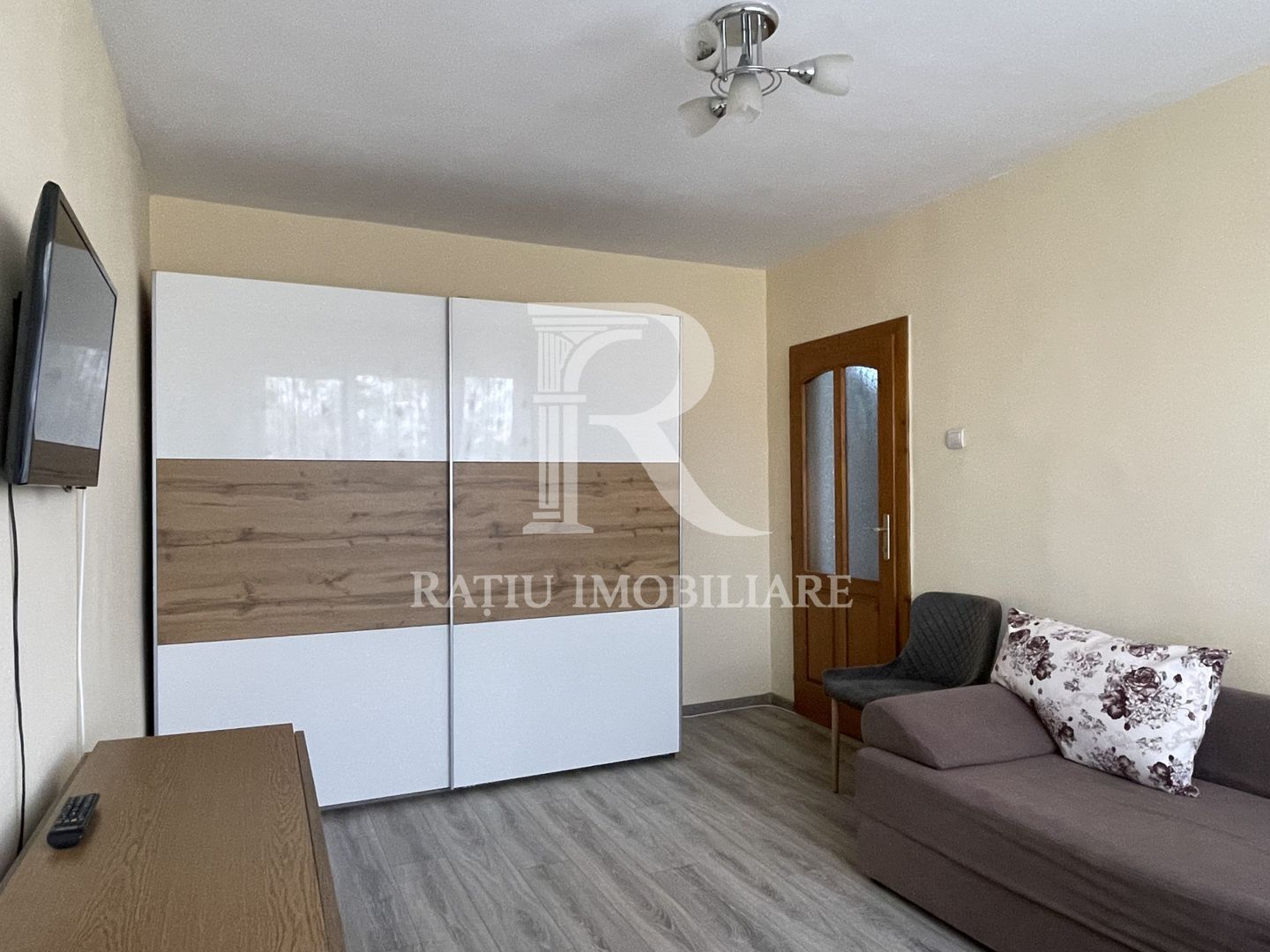 Apartament cu 2 camere | Loc de parcare | Iosia | Oradea - Poză 12