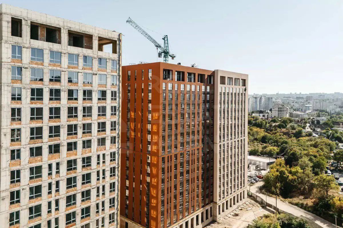 Vanzare apartament, 2 dormitoare, str. Calea Orheiului, Rîșcani - Poză 2
