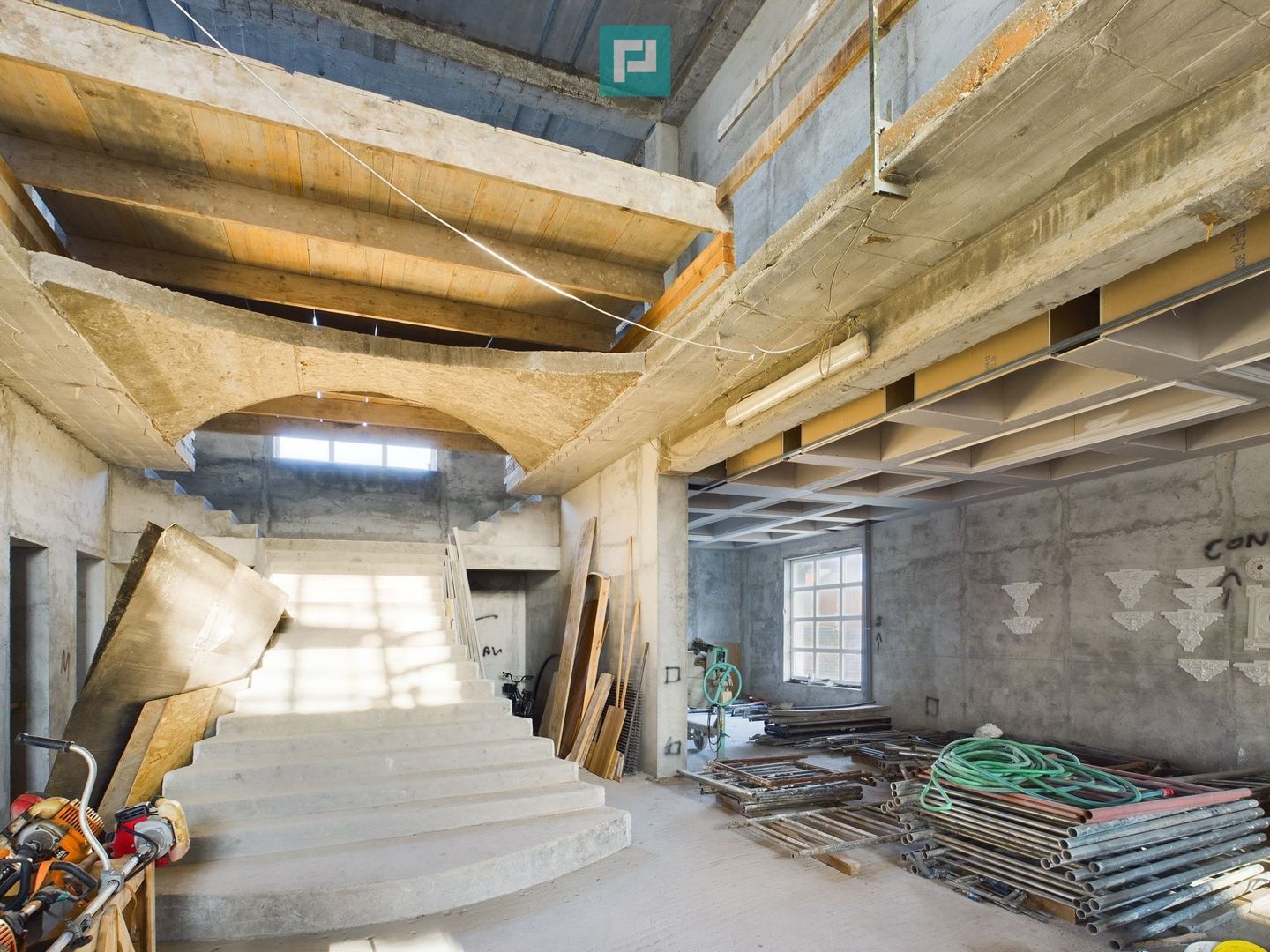 Casa cu potential multiplu, Bolintin Deal - Poză 4