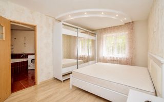 Chirie, apartament, 3 camere + living, str. Pușkin, Centru - Poză 11