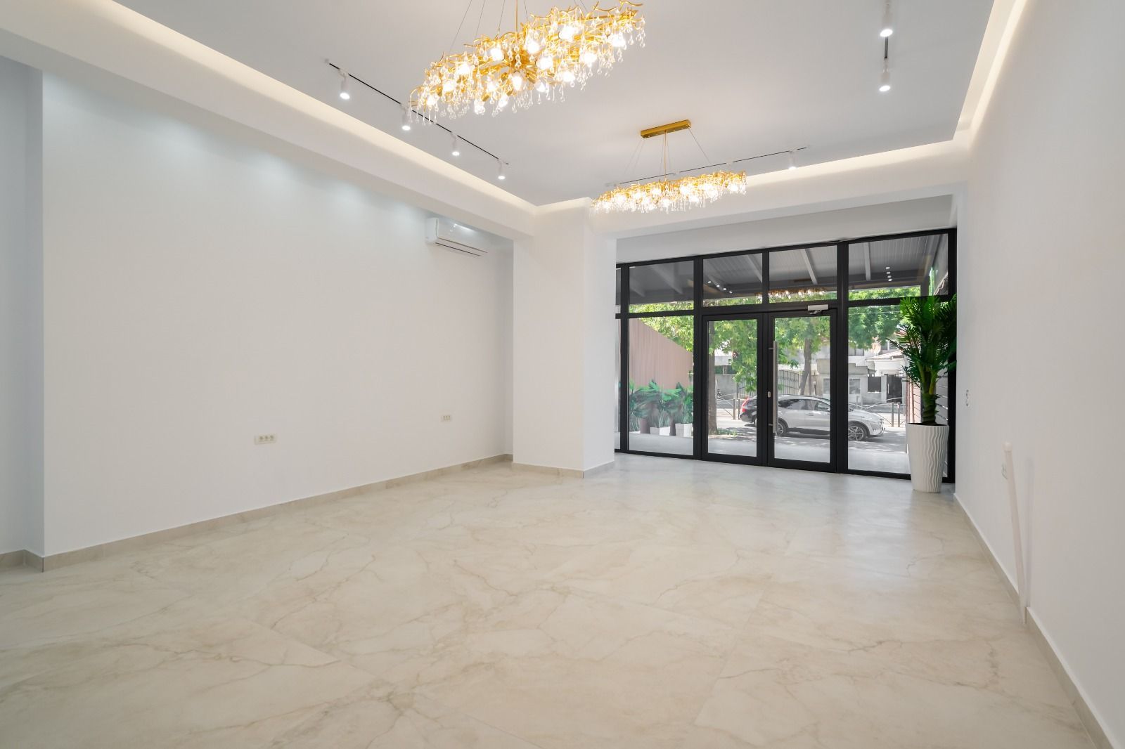 SPATIU COMERCIAL | OPORTUNITATE - Poză 1