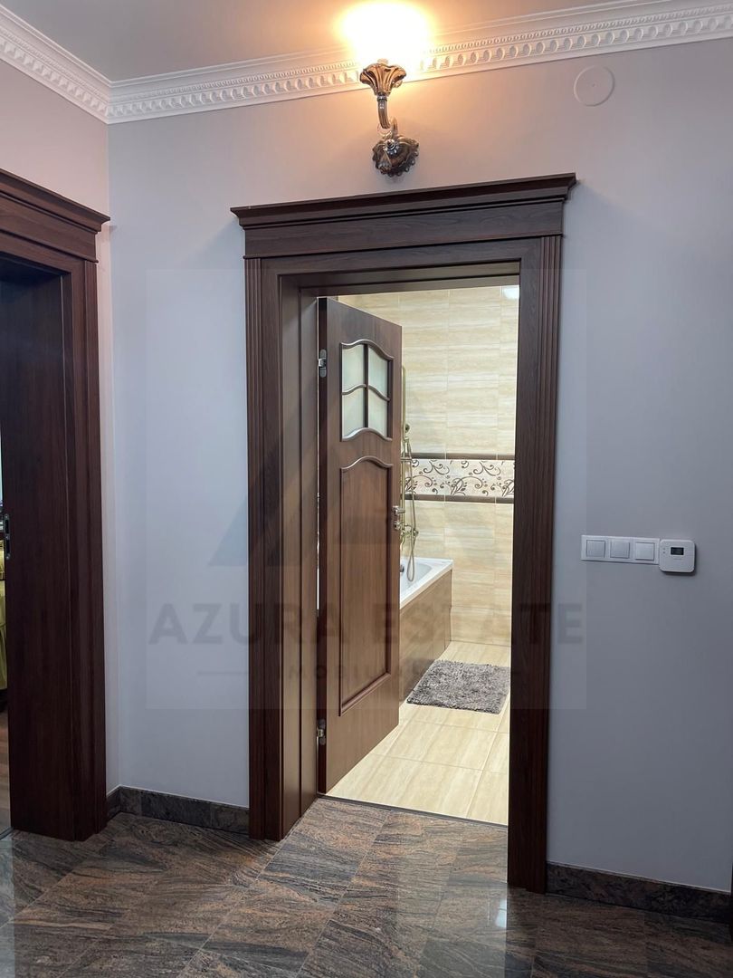 Vila 360 mp utili super exclusivista si teren 750 mp in Sibiu - Poză 16