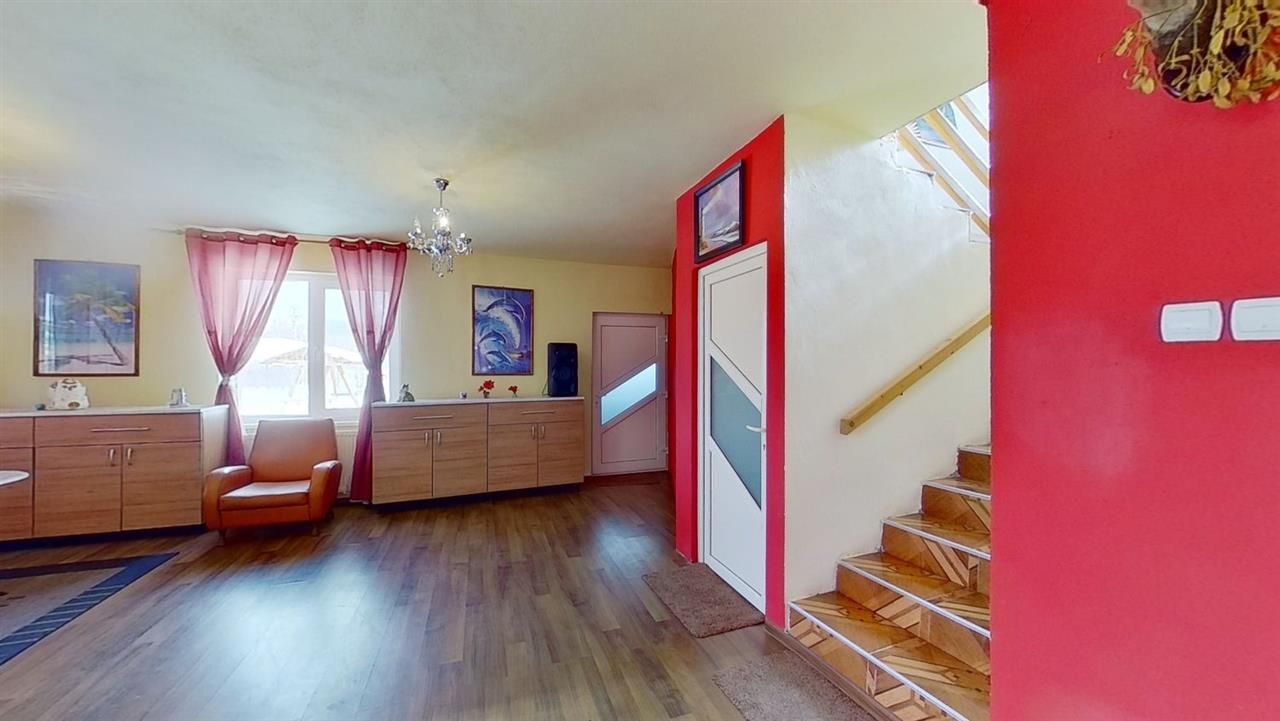 Camin primitor pe compozitie particulara, curte individuala - Poză 43
