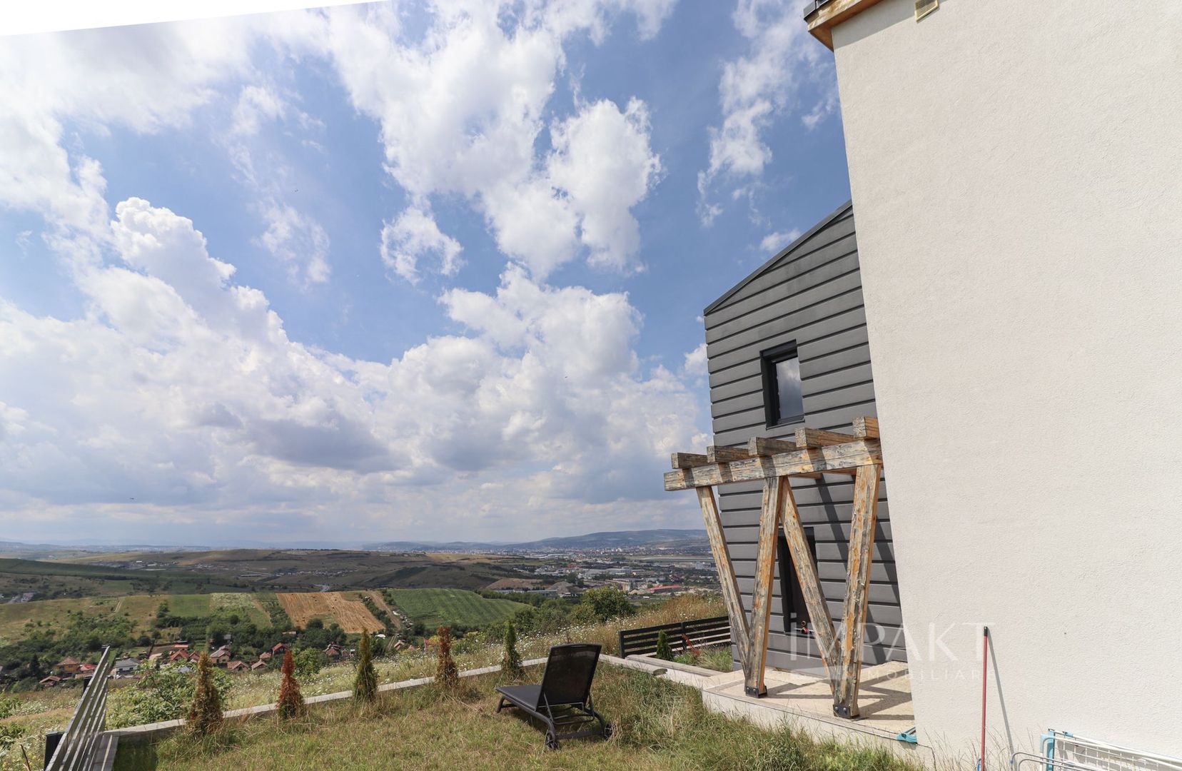 Casa individuala superba, amenajata in stil scandinav Dezmir COMISION 0% - Poză 44