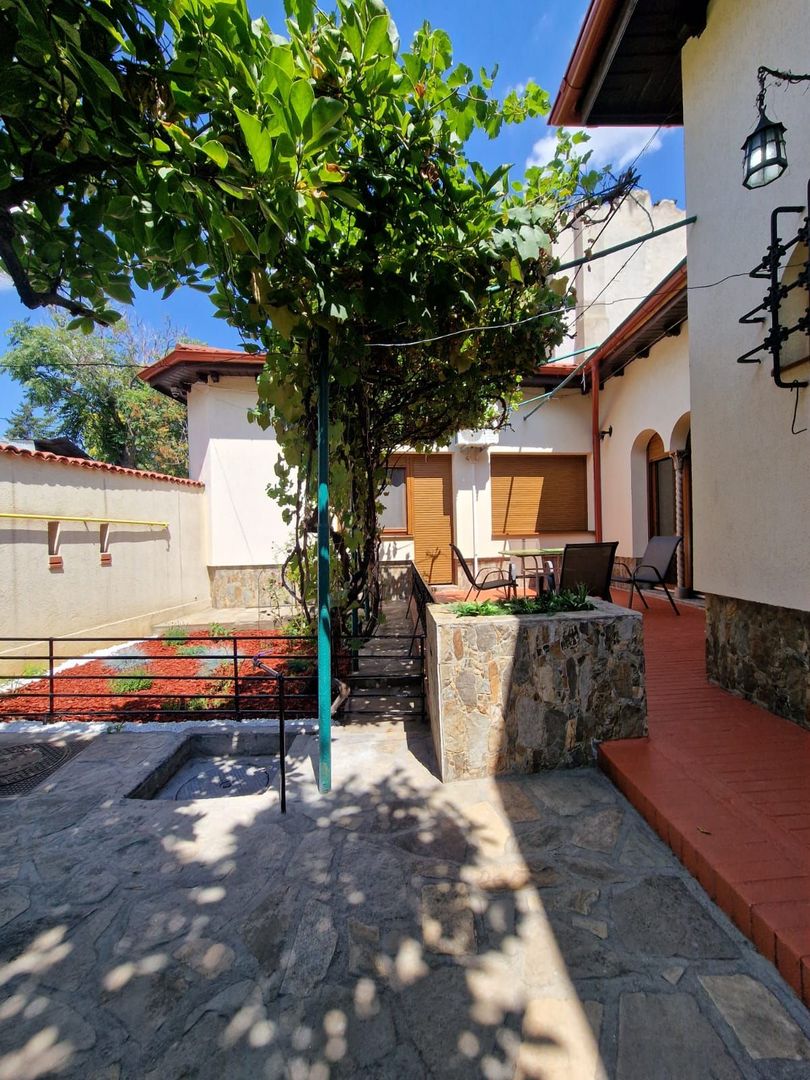 Vila 4 camere pretabila firma - Poză 9