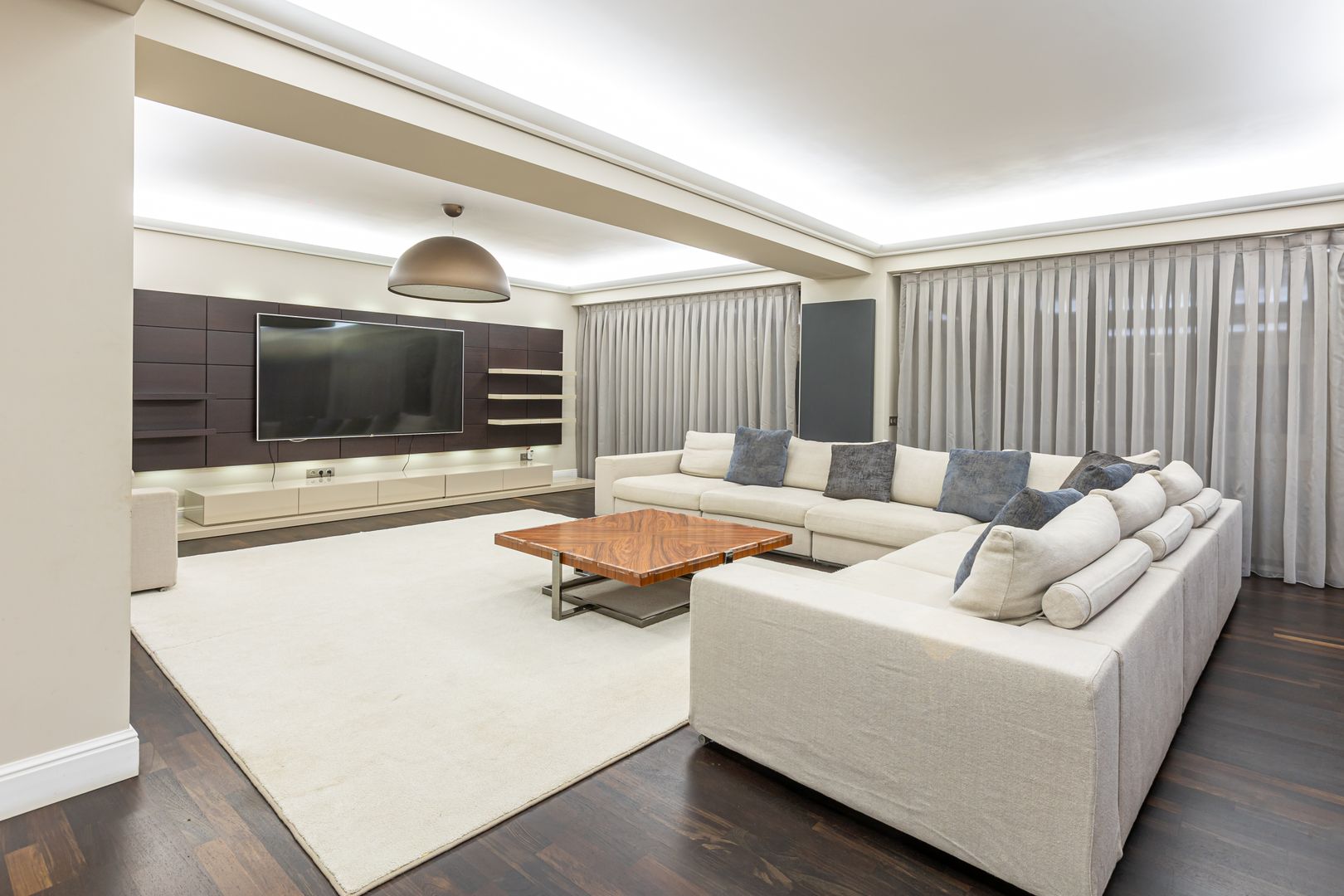 Vilă premium P+1+M, teren 1.216 mp – Faleza Sud, Constanța - Poză 5