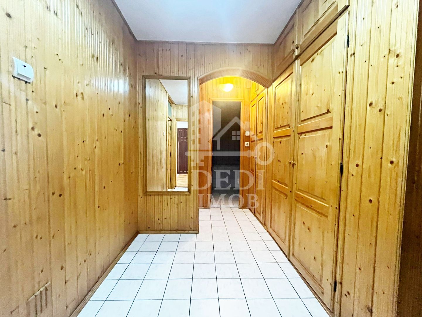 Apartament cu 2 camere de inchiriat zona Decebal, Oradea - Poză 8