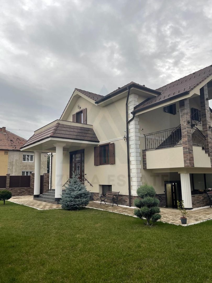 Vila 360 mp utili super exclusivista si teren 750 mp in Sibiu - Poză 7