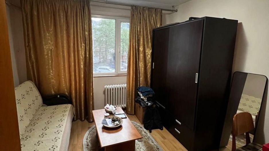 AP. 3 CAMERE DRISTOR, BUCATARIE INCHISA, MOBILAT/UTILAT, METROU 1 MIN - Poză 4