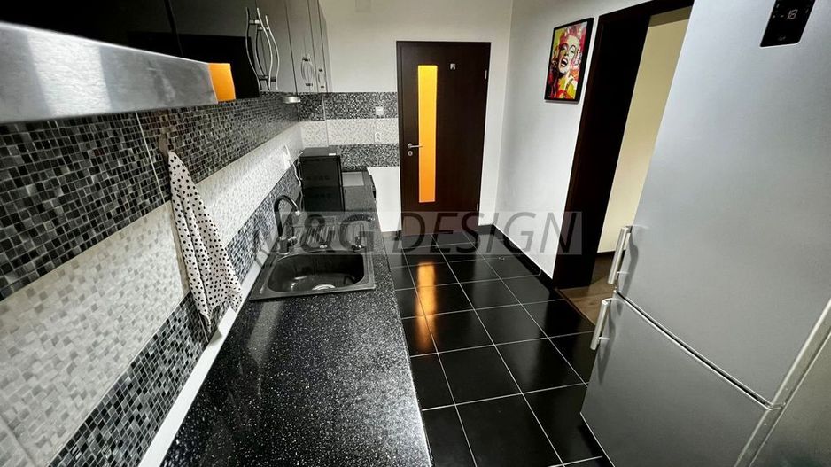 Apartament 3 camere Ghiroda bloc nou etaj 1 - Poză 4