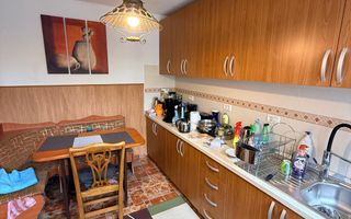 2 camere| curte comuna cu 3 apartamente| centrala proprie| zona aradului| - Poză 13
