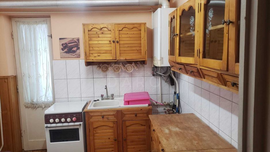 Vânzare apartament - Poză 1