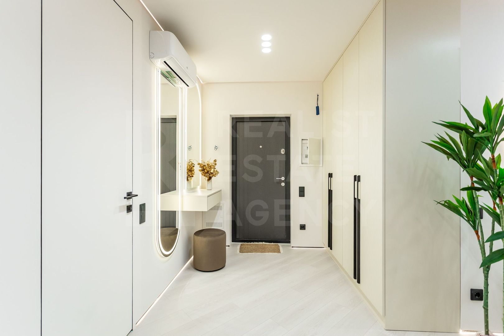 Vânzare, apartament, 2 camere, str. Vasile Lupu, Buiucani - Poză 6