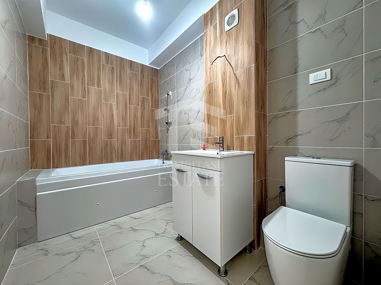 3 camere 88 mp 2 terase 2 băi 2 dressinguri etaj 3/4 lift Sos Cernica - Poză 4