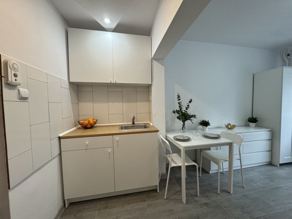 Garsoniera renovata si mobilata, Complex Studentesc, Daliei, Etaj 1. Comision 0 - Poză 5