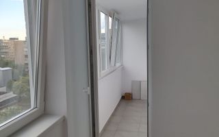 Apartament cu 2 camere renovat integral Favorit, Drumul Taberei - Poză 3