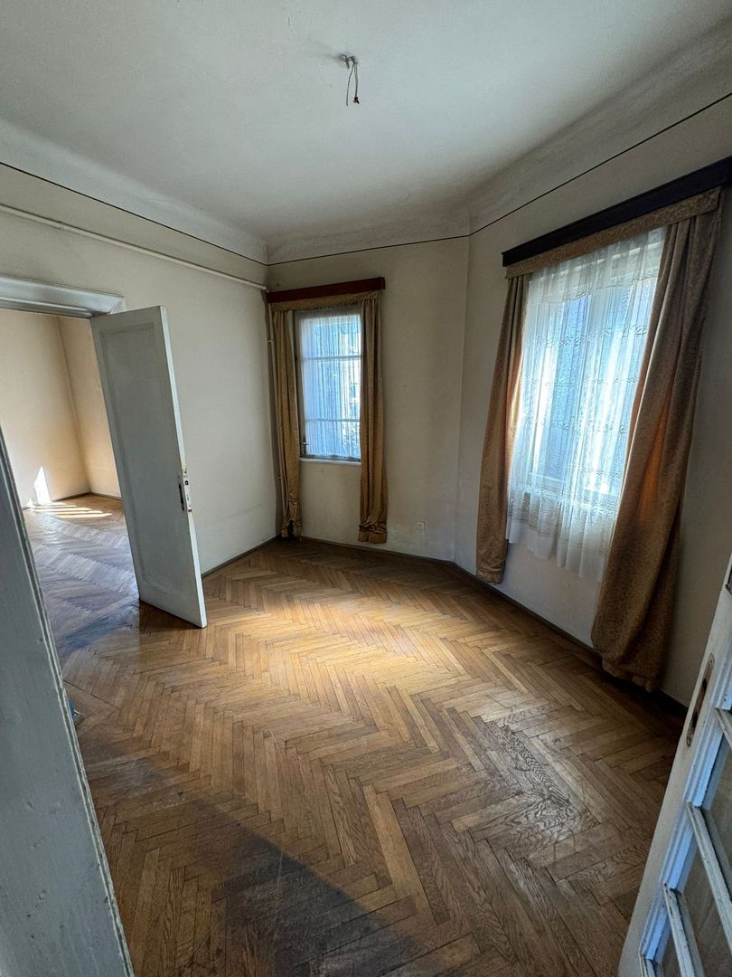 Casa tip Duplex | Zona Dorobanți | 7 Camere | P+1+2+M | Demisol - Poză 9