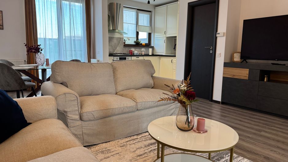 VILA 4 camere | complet mobilată | Complex Idrata - Pipera - Poză 2