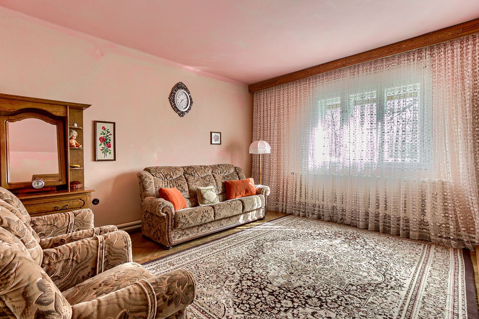 Casa cu 5 camere în Fântânele - Poză 6