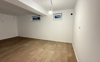 3 camere - ideale pentru activitati sau investitie - Poză 3