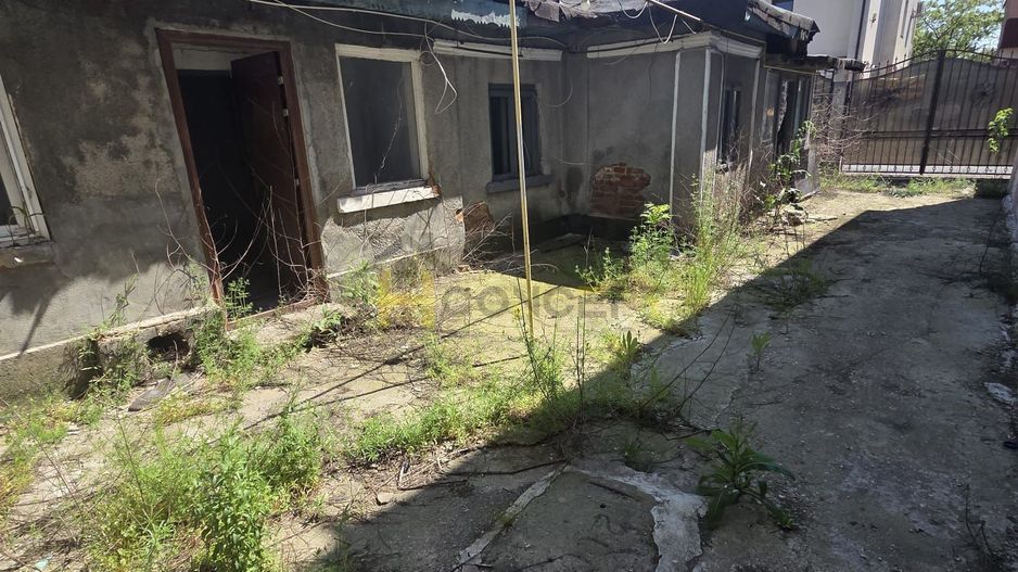 Teren cu Casa demolabila Gaz Curent Canalizare zona Titan Auchan - Poză 6