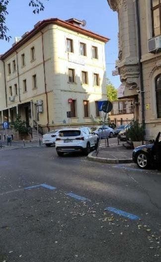 BDUL DACIA, PIATA GEMENI,  2 etaje SPATIU BIROURI - Poză 15