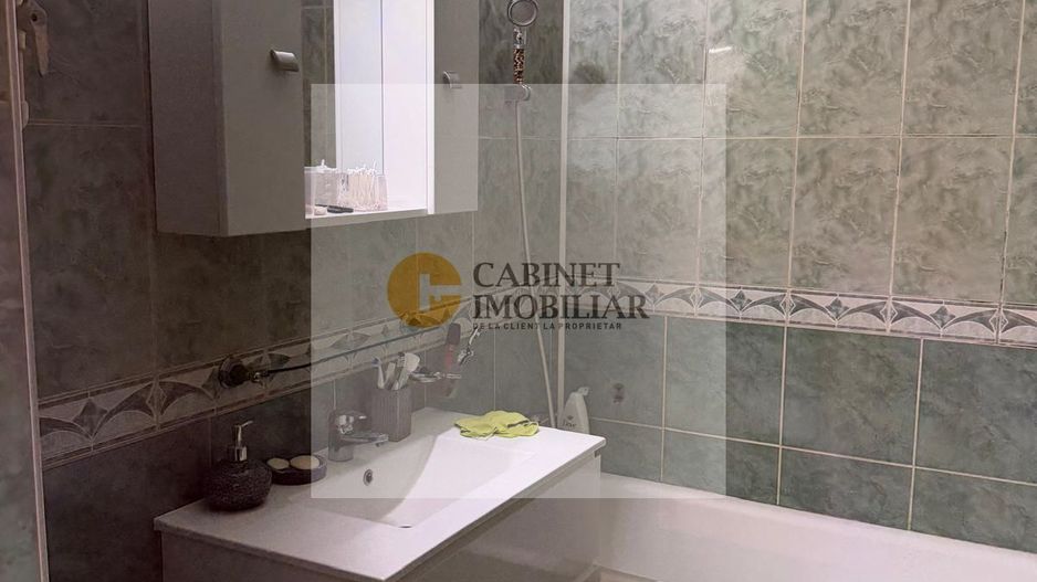 4 Camere - 85MP | Decomandat | 1/4 | Credit | 1983 | M Gorjului-5 min - Poză 7