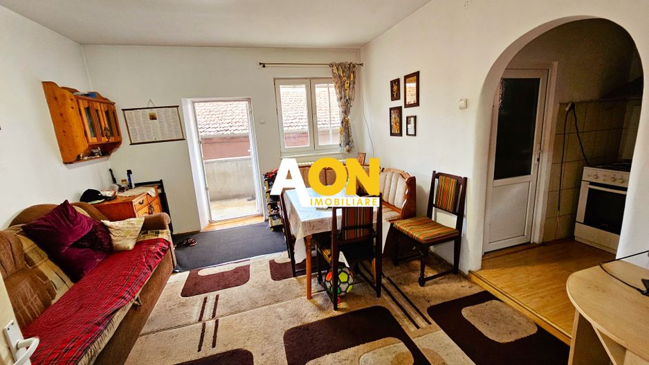 Casa 4 camere, 500 mp teren, langa Cetatea Alba Carolina! - Poză 12