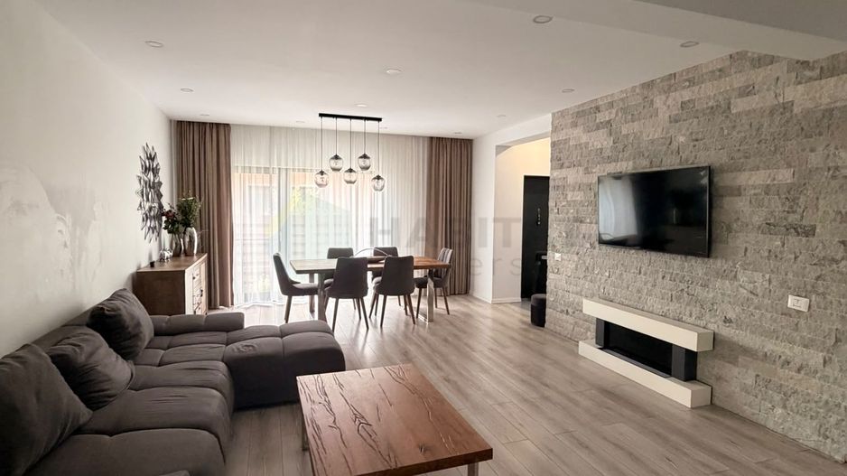 VILĂ MODERNĂ CU 4 CAMERE, CRAMĂ, SI FOIȘOR  | TUNARI – SQUARE HOUSE 2 - Poză 12