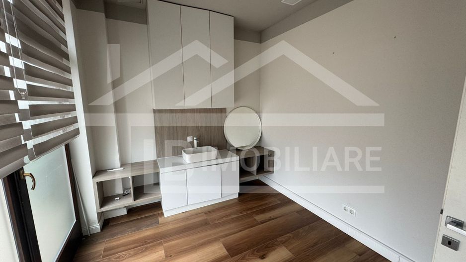 Spatiu comercial, 180 mp, parcare, Zona E.ON - Poză 4