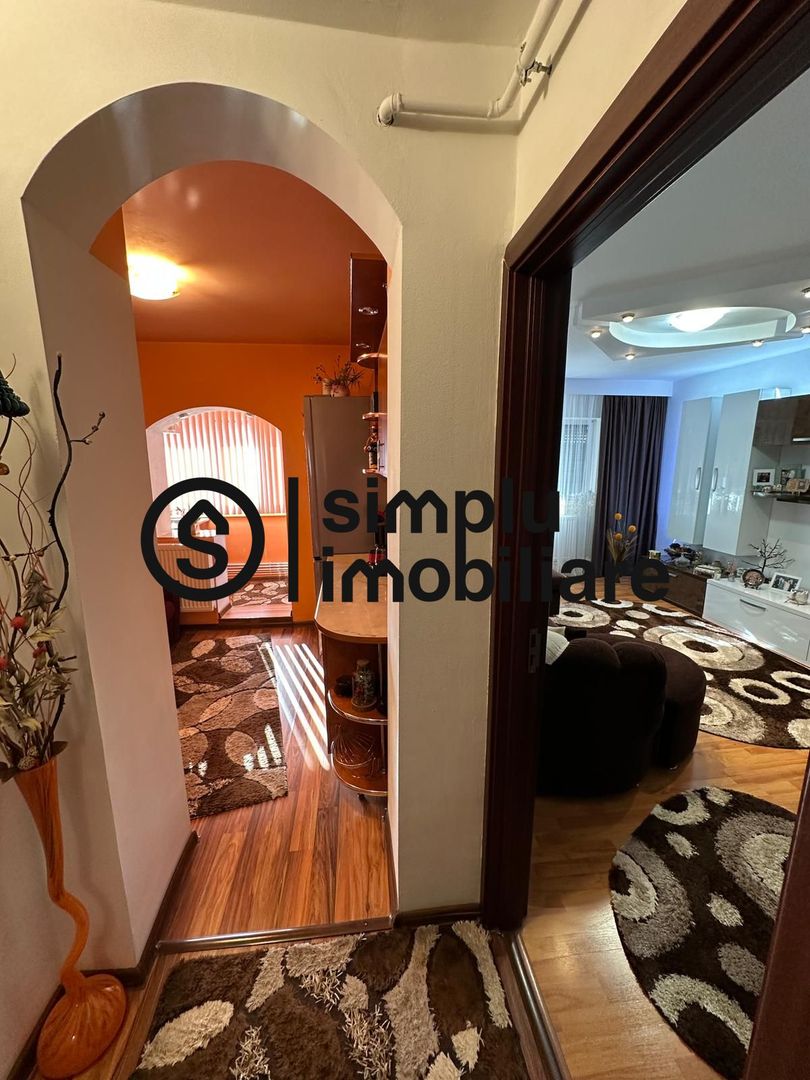 3 camere decomandate, etaj 3, centrala - Sarari - Poză 9