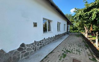 Casă cu teren de 1.651 mp și ieșire la lac Feldioara Pod mansardabil - Poză 9