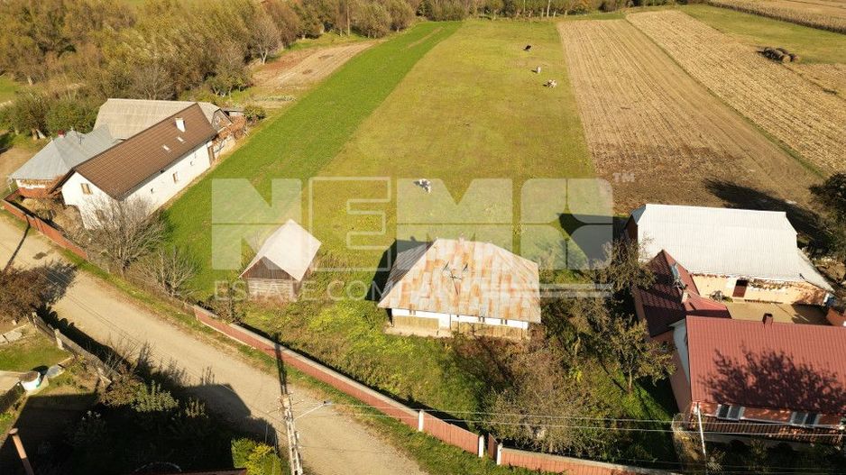 Casă bătrânească cu teren generos – Strada Poiana | 5.062 mp teren - Poză 1