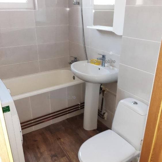 Vand apartament 2 camere, mobilat, la 5 minute de metrou Costin Georgian - Poză 11