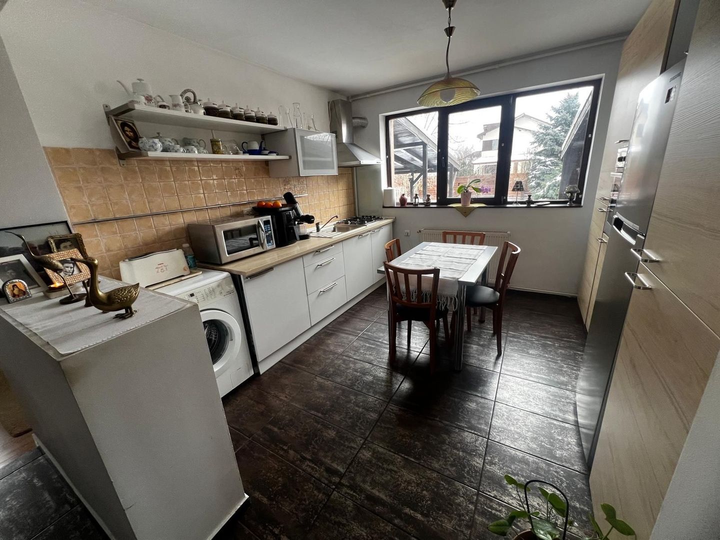 CASA INDIVIDUALA 5 CAMERE, TEREN 602 MP, MOBILAT/UTILAT, COMISION 0% - Poză 7